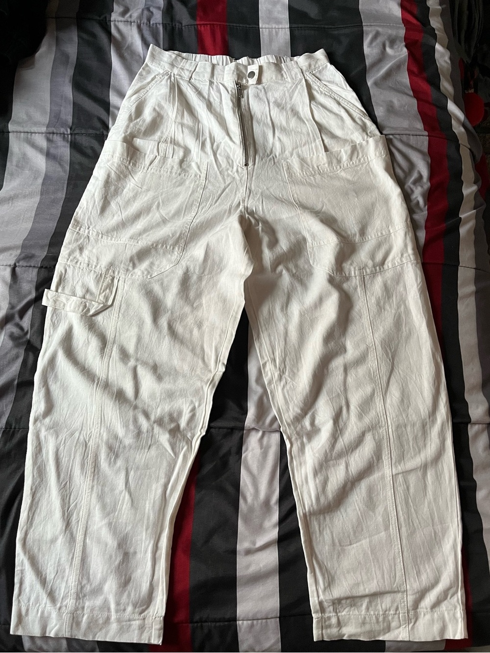 Women’s White Utility Cargo Pants